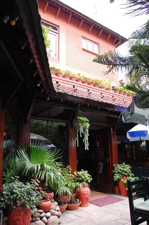 Hôtel Mandap à Katmandou Extérieur photo