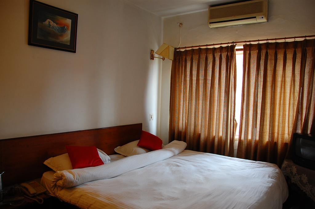 Hôtel Mandap à Katmandou Extérieur photo